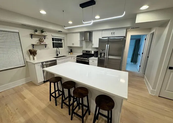 Bright & Spacious Duplex- Heart Of Appartement Brookfield