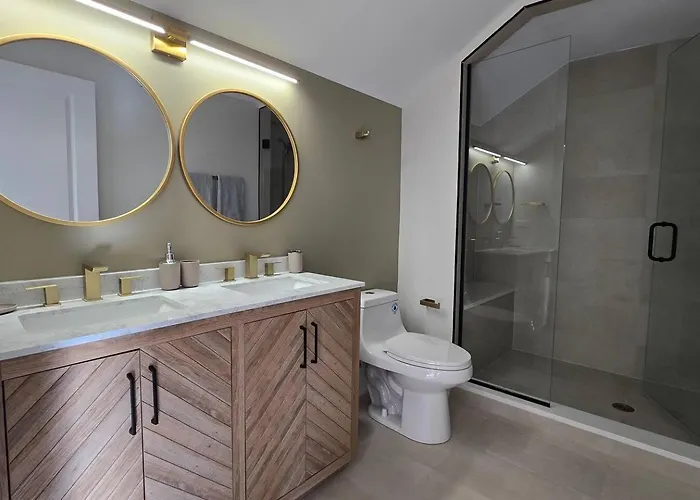 Appartement Bright & Spacious Duplex- Heart Of *